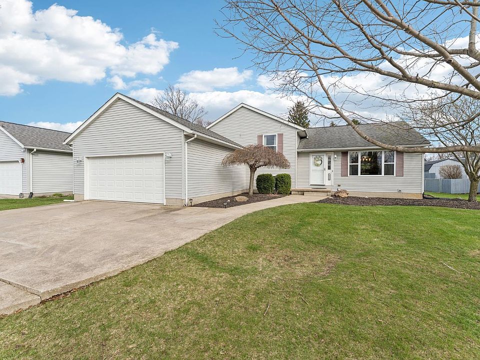 1st image of 455 Mill Pond Dr