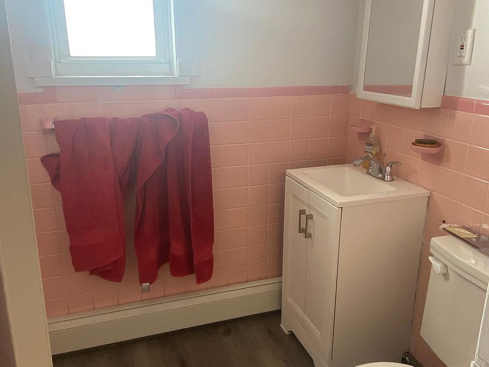2nd image of 211 Central Ave APT 7