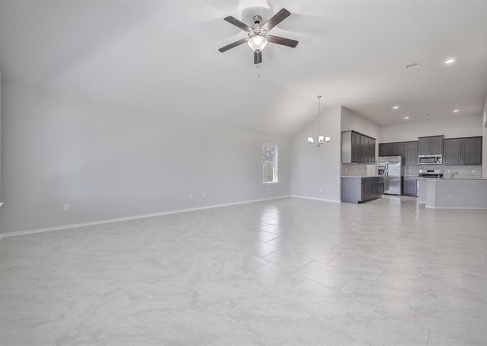 1st image of 4930 Marina Shores Ct