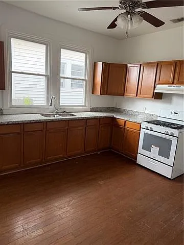 504 Macarthur Ave — Photo 15
