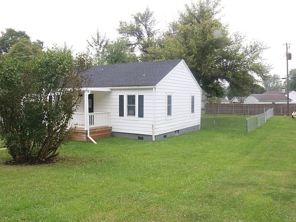 3rd image of 2312 E 22nd St