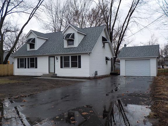 2nd image of 280 Parkview Ln