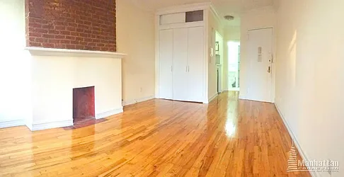 Rented by Manhattan Connection