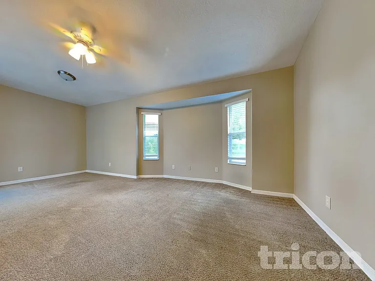 1748 Pembrooke Way — Photo 6