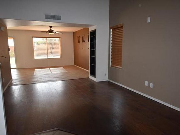 3rd image of 1581 W Prospector Way