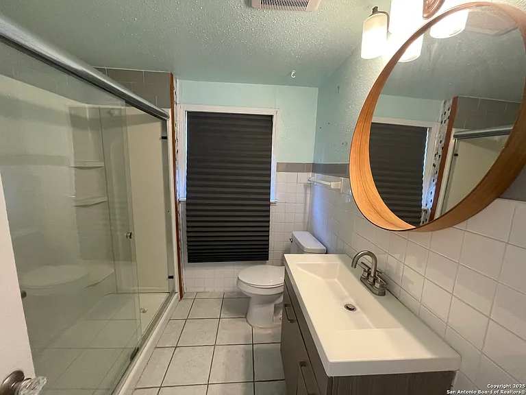 126 Meredith Dr — Photo 16