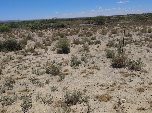 Xx Pyramid Shadows Flt, Lordsburg, NM 88045