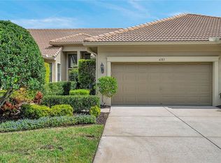 4783 Michelle Ln, Palm Harbor, FL 34684