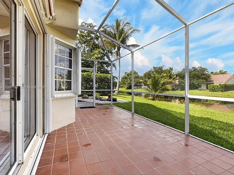 1520 Seabay Rd — Photo 30