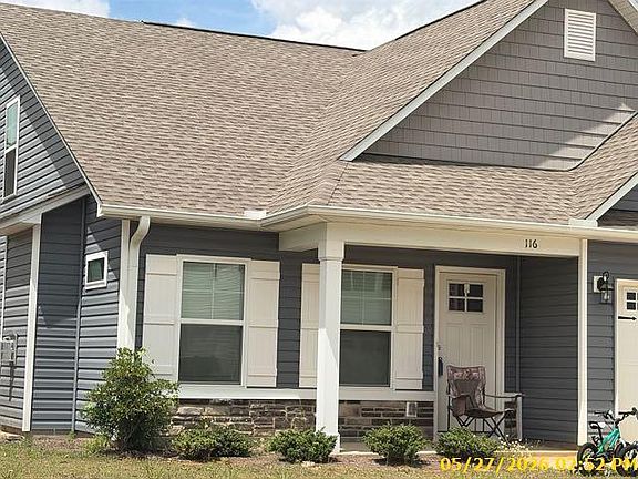 2nd image of 116 Bruinen Dr