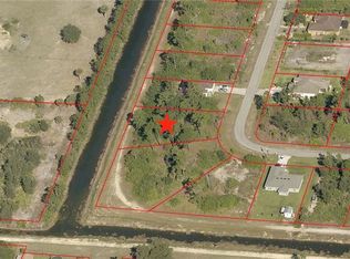 1813 Laurie St, Lehigh Acres, FL 33972