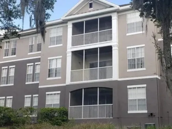 9304 Crescent Loop Cir APT 306, Tampa, FL 33619