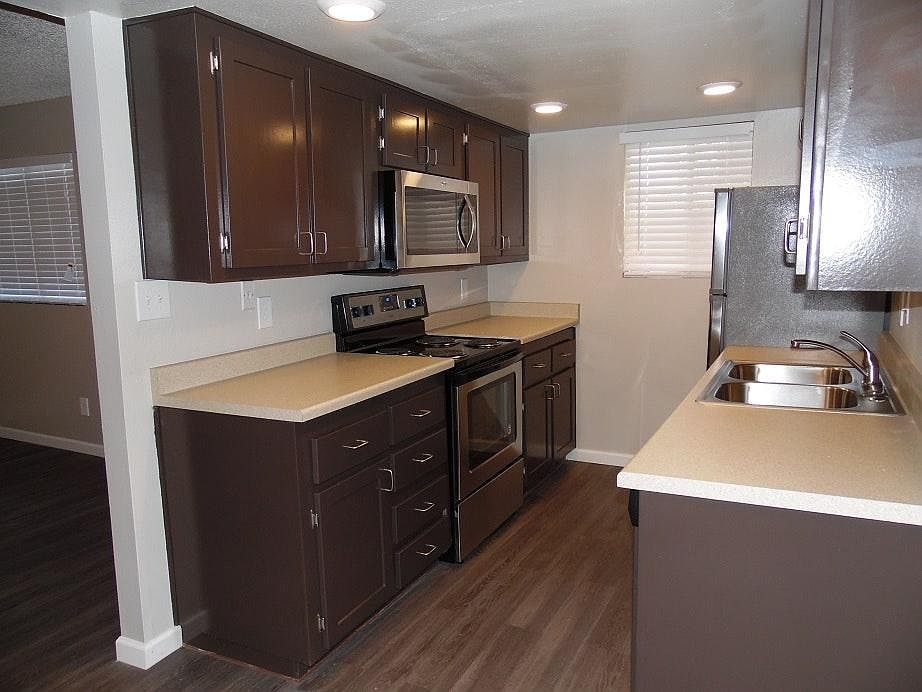 1st image of 1424 S Jentilly Ln APT 208