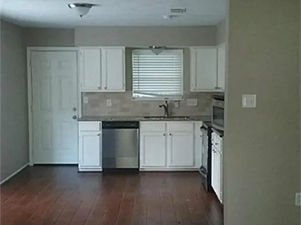 23827 Lestergate Dr, Spring, TX 77373