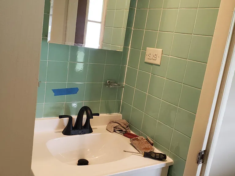 887 Peace St — Photo 15