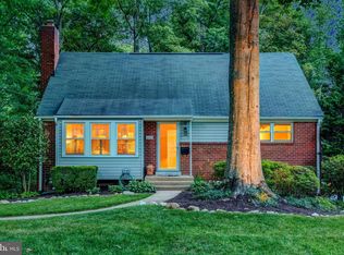 8640 Victoria Rd, Springfield, VA 22151