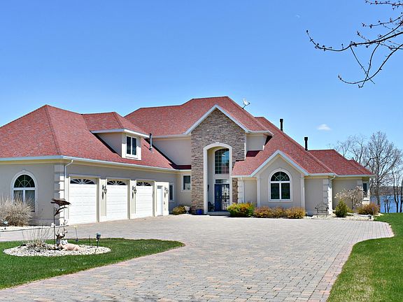 2nd image of 7263 County Road 11 NE