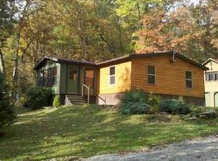 836 State Route 30, Clinton, PA 15026