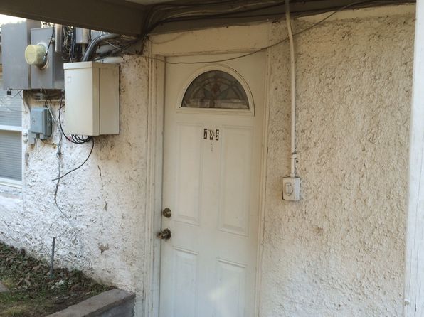 705 S Phoenix Ave #2