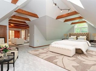 32 Clark Rd #B, Old Lyme, CT 06371