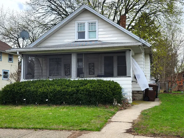 1804 Latham St, Rockford, IL 61103