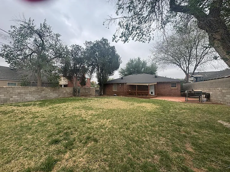 1002 W Louisiana Ave — Photo 18