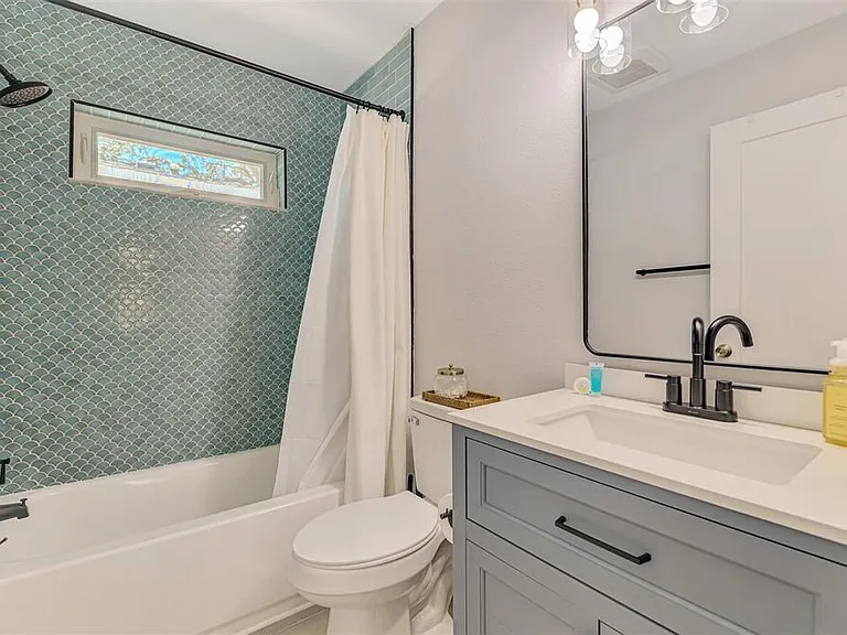 1137 N Moonmist Ct #L-7 — Photo 24
