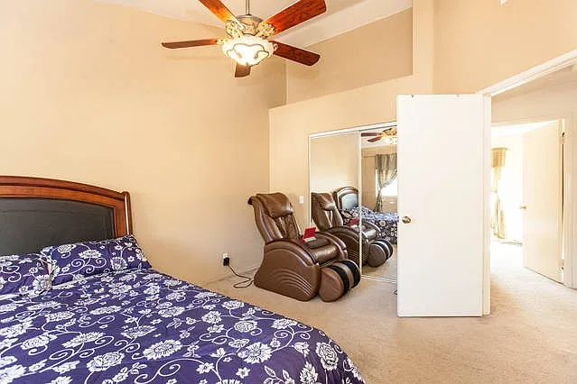 2 bed, 2.5 bath, 1116 sqft, $3,300 — Photo 1
