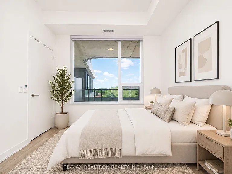 8188 Yonge St #627 — Photo 13