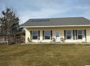73914 E 1833rd Pr SE, Plymouth, WA 99346