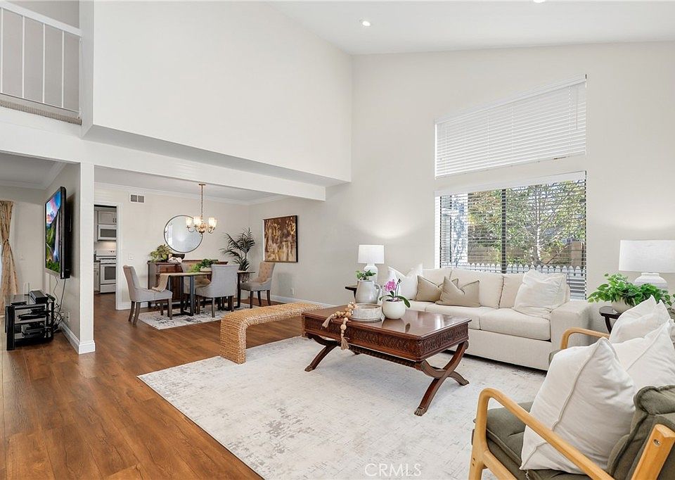 1st image of 33262 Questa Way