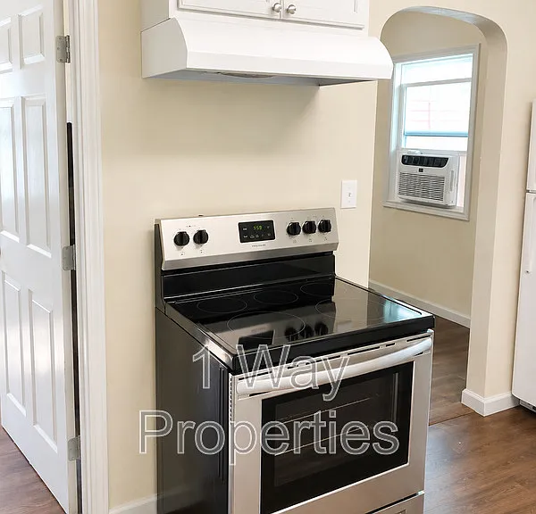 804 Garden Rd #1/2 — Photo 5