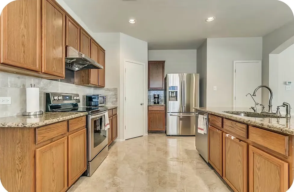 3 bed, 1626 sqft, $4,200 — Photo 3