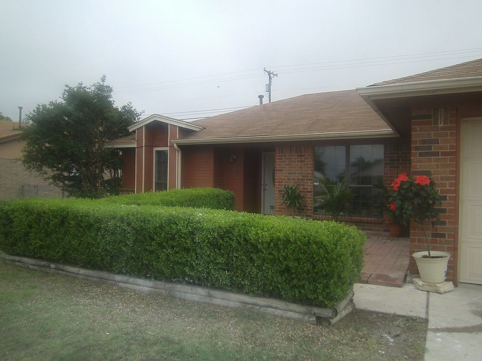 Large Front Patio