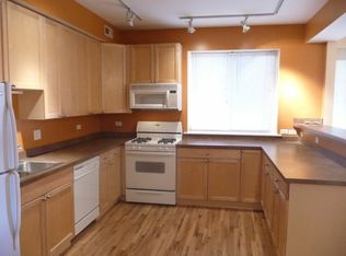 4921 N Winthrop Ave #1, Chicago, IL 60640