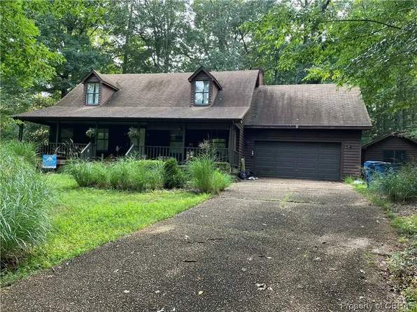 101 Shirley Dr, Williamsburg, VA 23188