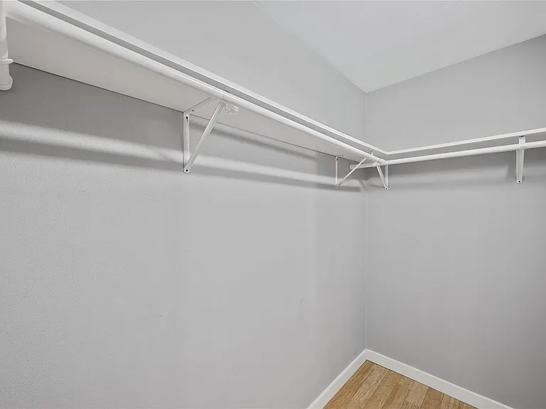 3108 Fontana Dr — Photo 6