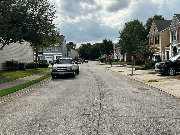 5th image of 4958 Longview Walk