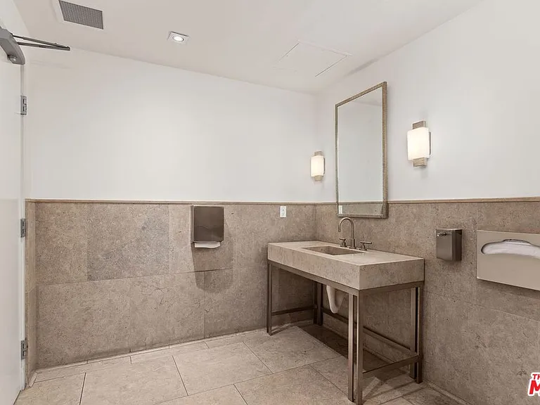 1440 Veteran Ave #522 — Photo 41