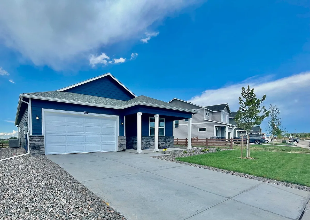 Building Photo - 6051 Holstein Dr