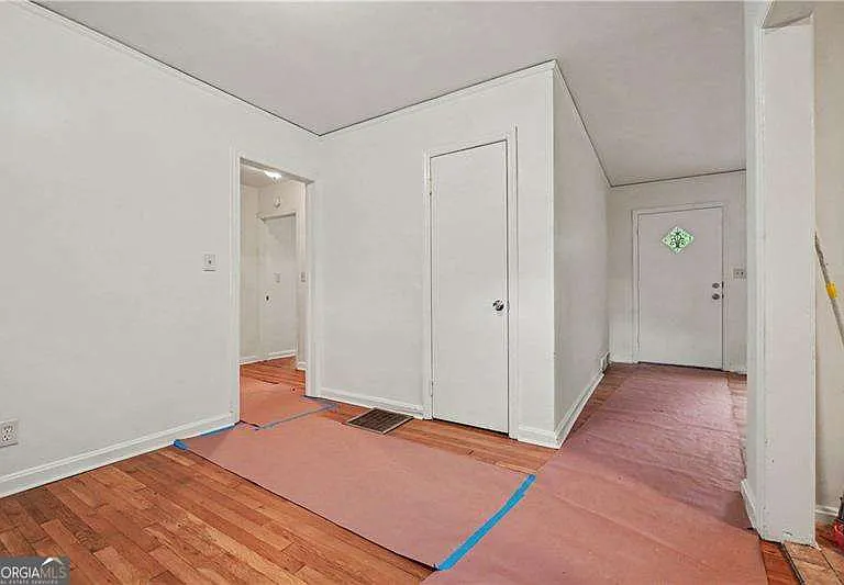 2939 Belvedere Ln — Photo 6