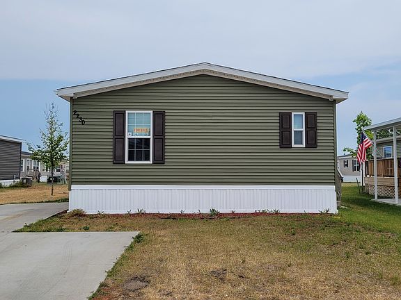 2nd image of 1585 Ray Blvd #753