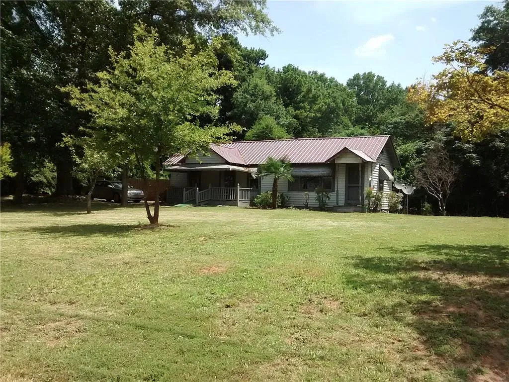 5808 Highway 42 photo 1