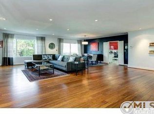 825 S Le Doux Rd APT 103, Los Angeles, CA 90035