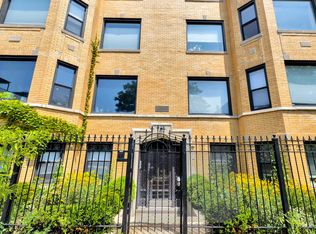 3102 W Lyndale St APT 3B, Chicago, IL 60647