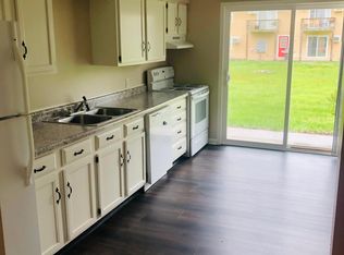 1109 Azalea St SE, Demotte, IN 46310