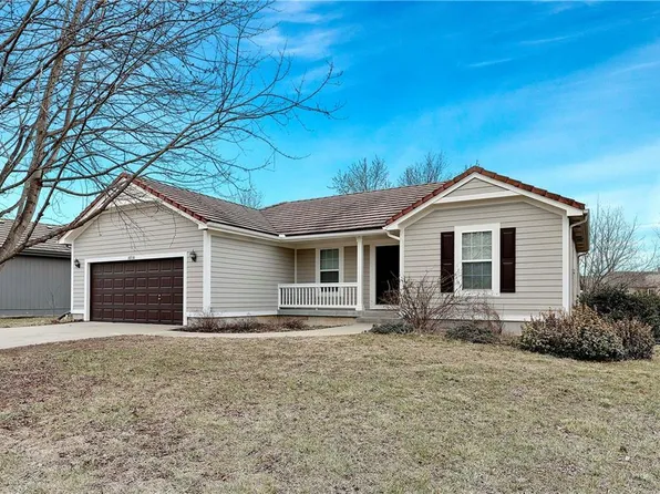 16930 Agnes St, Gardner, KS 66030
