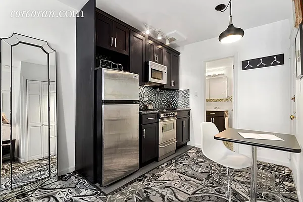 Sold by Corcoran | media 3