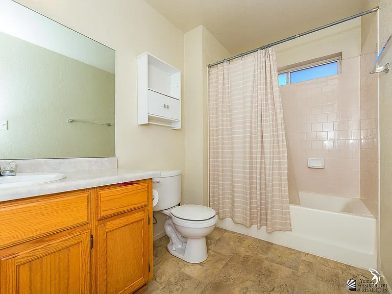 11271 E 25th Pl — Photo 10