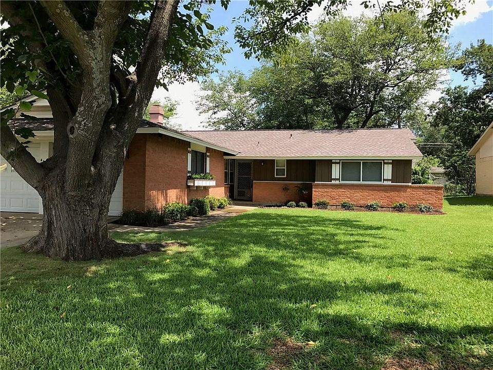 1st image of 416 Beverly Dr